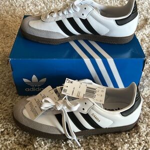 NWT Adidas Samba OG Sneakers White Size Men 6.5/Women 7.5